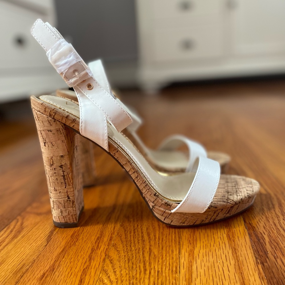 *BRAND NEW & NEVER WORN* Summer Heels